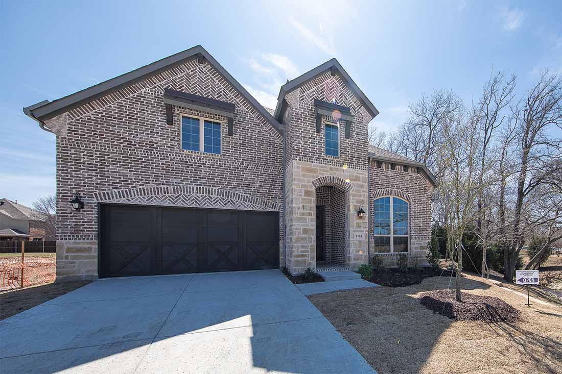 Find Dallas Fort Worth Builder SPECS Ready to Close in April 2020